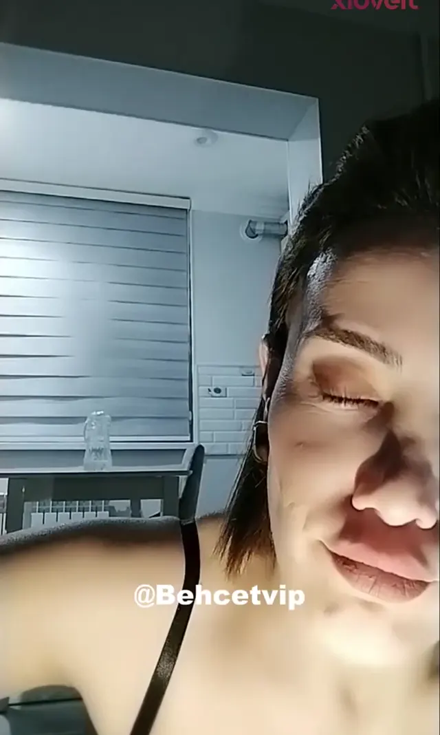 Tango Prensen ifşa Fenna hatunun harika vcudu — Canlı Yayınlar · sahne 1