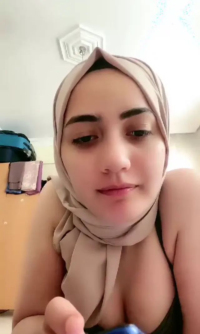 Tango Türbanlı Öğretmen ifşa canlı yayın seyret — Türbanlı Öğretmen — Canlı Yayınlar · sahne 3