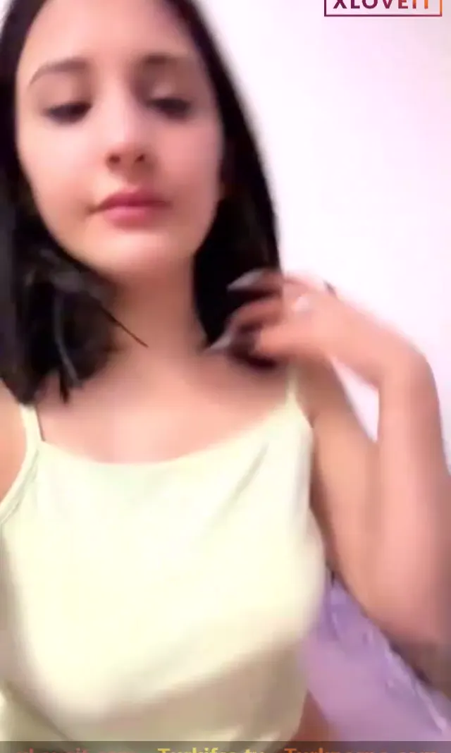 Tango Zeynep ifşa Kırmızı külotunu indirip am göt sergiledi — Tango Zeynep — Canlı Yayınlar · sahne 3