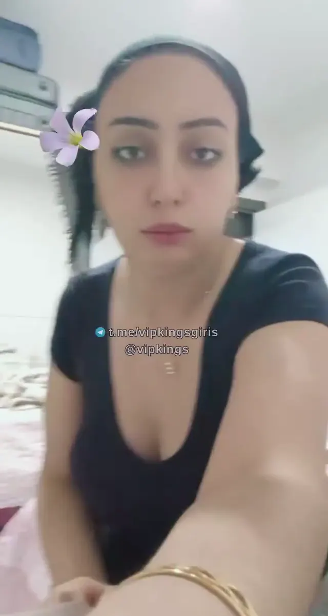 Ezgi — Tiktok Ezgi ifşa – Türbanlı canlı yayında · sahne 1
