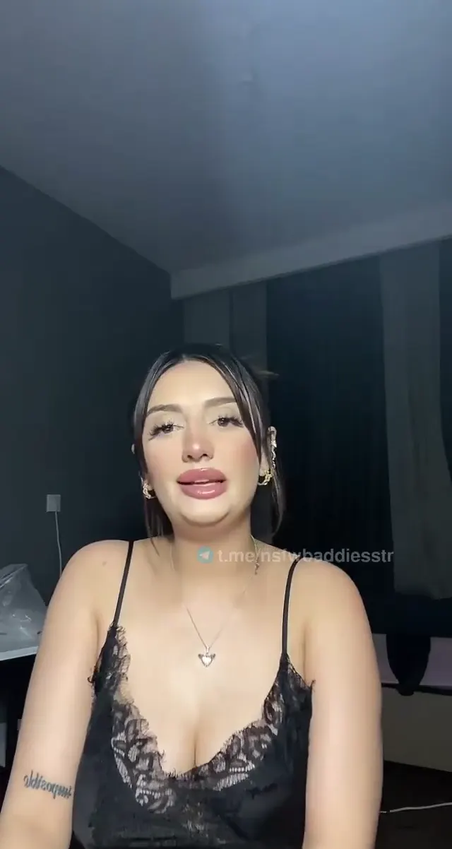Tiktok Zln ifşa Gecelikli canlı yayını — Canlı Yayınlar · sahne 2