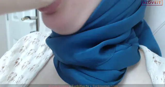 Türbanlı Milf ifşa Xprensesx uzunca am göt deliği gösterdi — xprensesx — Canlı Yayınlar · sahne 1