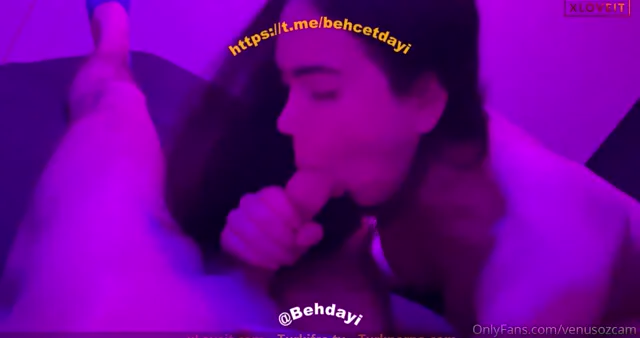 Venüs Özçam — Venüs Özçam Porno Uzun sike sakso çekti · sahne 3