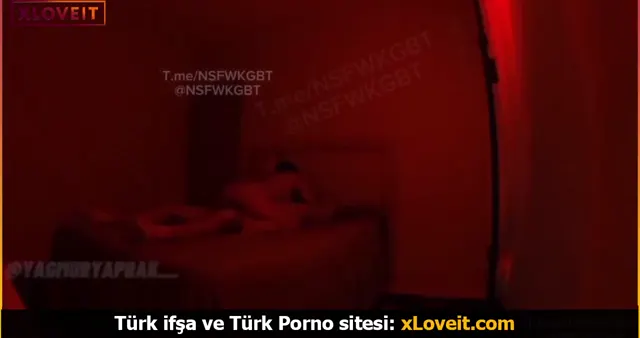 Yağmur Yaprak porno ifşa sakso sex — Amatör Porno · sahne 1