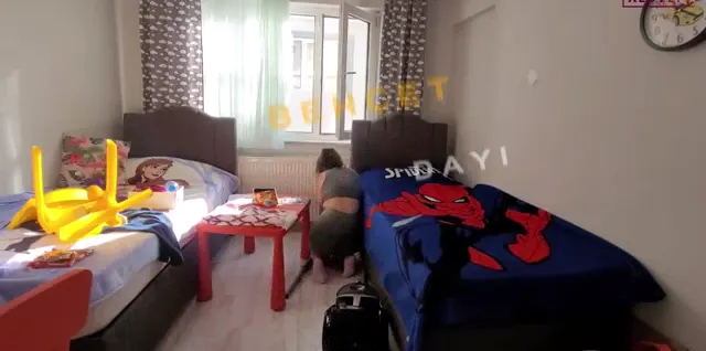 Zeynep Tümbek ifşa Katıl Youtube Part 111 seyret — Zeynep Tümbek — Bedava Porno · sahne 2