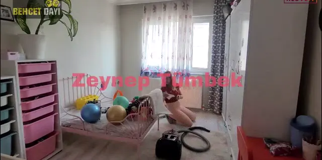 Zeynep Tümbek ifşa Katıl Youtube Part 7 seyret — Zeynep Tümbek — Bedava Porno · sahne 2