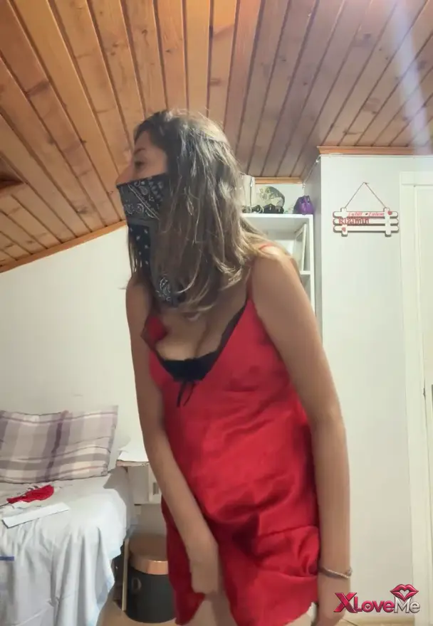 Canlı Yayınlar — Betül Çakmak ifşa Beyaz jartiyer denedi