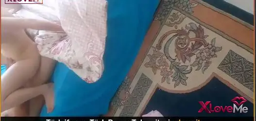 Cuckold Porno — Dostuna sikilirken kocası teftişe geliyor