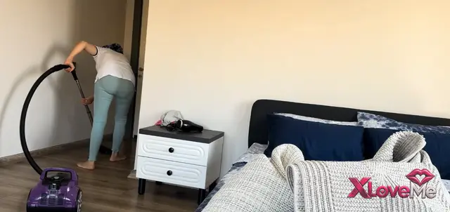 Fatma ile her telden ifşa Gündüz yatak odasını temizledi — Fatma ile Her Telden