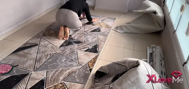 Fatma ile Her telden ifşa Halı yıkarken eteği ıslandı — Fatma ile Her Telden