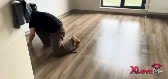 Youtube Katıl — Fatma ile her telden ifşa Yeni evinin camlarını sildi — Fatma ile Her Telden