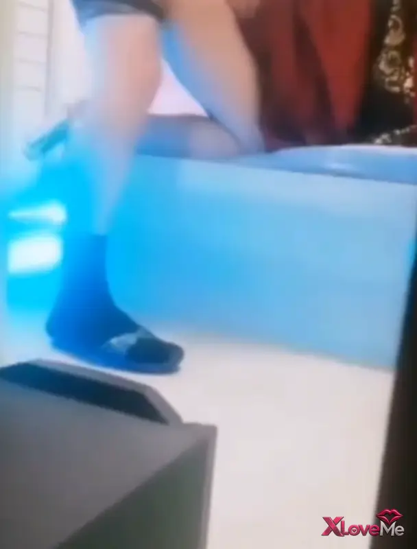 Konulu Porno — Nişanda Seks kardeşinin nişanında sikişti