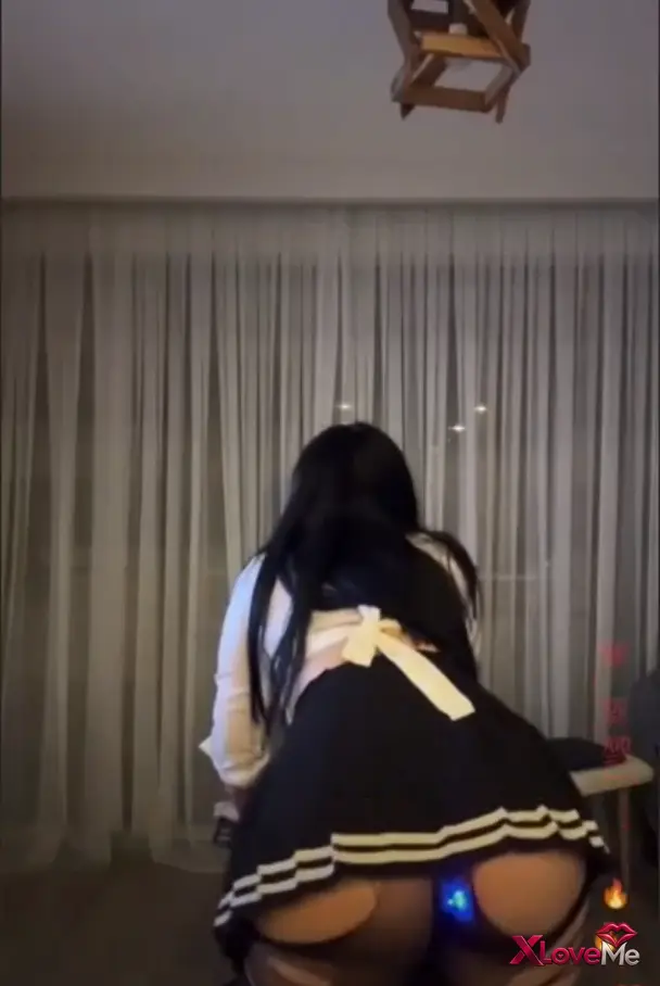 Sarem Uysal ifşa Götte plug twerk yaptı — Sarem Uysal