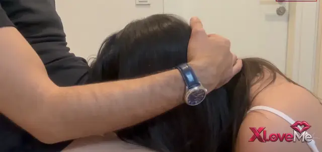Selin Şeker Porno Genç lavuğa sakso çekti — Selin Şeker