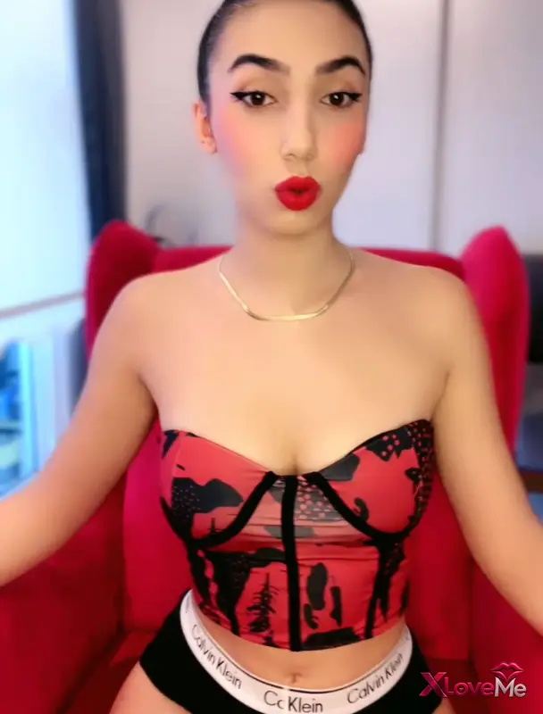 Pelinsu ifşa Yayıncı kızdan kalça show seyret — Tango Pelinsu