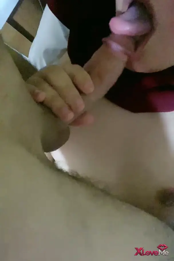 Türbanlı Porno Tango Donat sakso çekip dar amcığını siktirdi — Türbanlı Donat