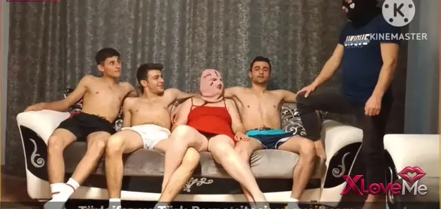 Grup Porno — Türk porno film izle Nurten hanımı 3 genç sikiyor