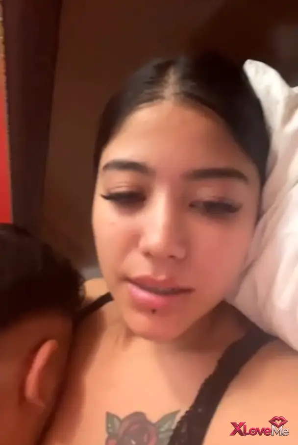 Yıldız Demir ifşa Tango canlı yayın videosu seyret — Yıldız Demir