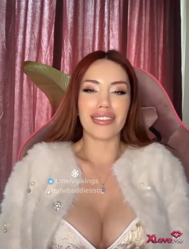 Mico Yayınları — Zelina ifşa Mico canlı yayında beyazlar içinde