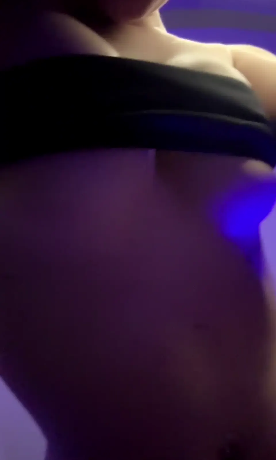 Aurora ifşa Dansçı kızdan nude video — Türk ifşa
