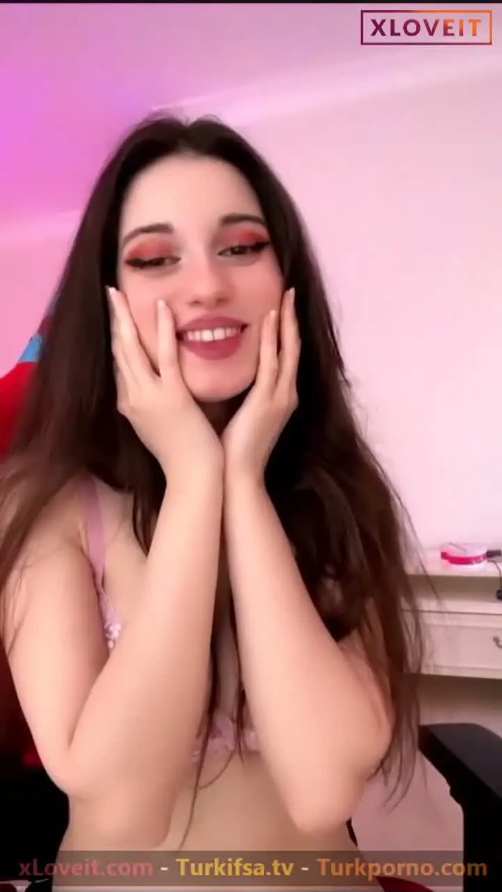 Bigo Zeynepiksy ifşa nude yayın videosu izle — Zeynepiksy — Canlı Yayınlar