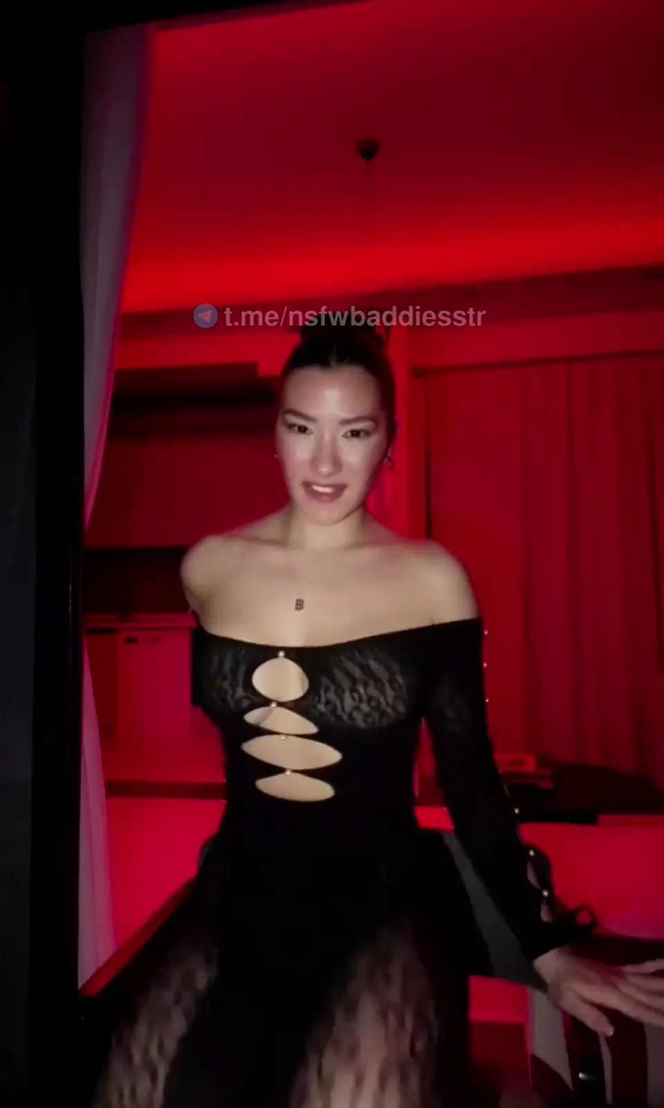 Burcu Yılmaz ifşa HD seksi canlı yayın videosu — Burcu Yıldız — Canlı Yayınlar