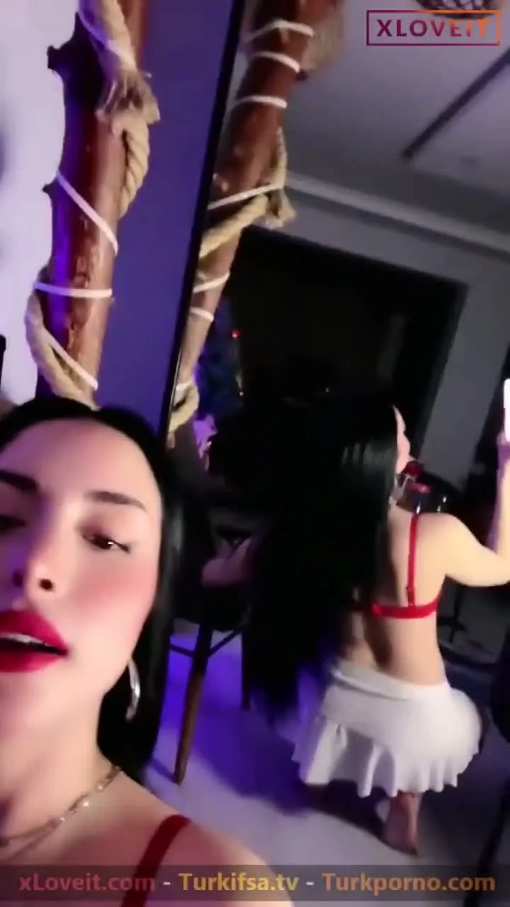 Cerenqueen ifşa Sexy Türk kızı yayın videosu — Cerenqueen — Canlı Yayınlar