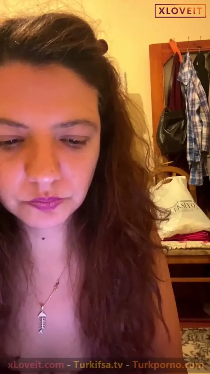 Elif Tanyelitan ifşa alemi eski hatunu yeni yayını — Elif Tanyelitan — Canlı Yayınlar