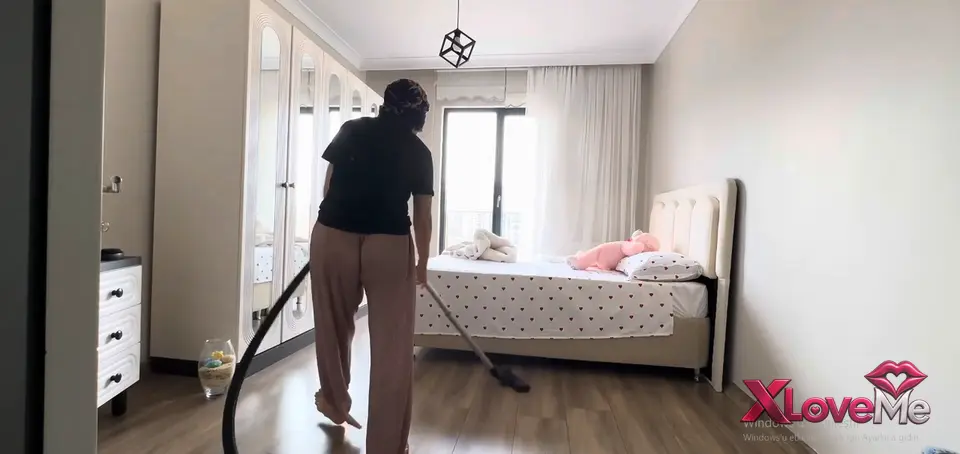 Fatma ile Her Telden ifşa Günlük rutin temizliği — Fatma ile Her Telden — Türk ifşa