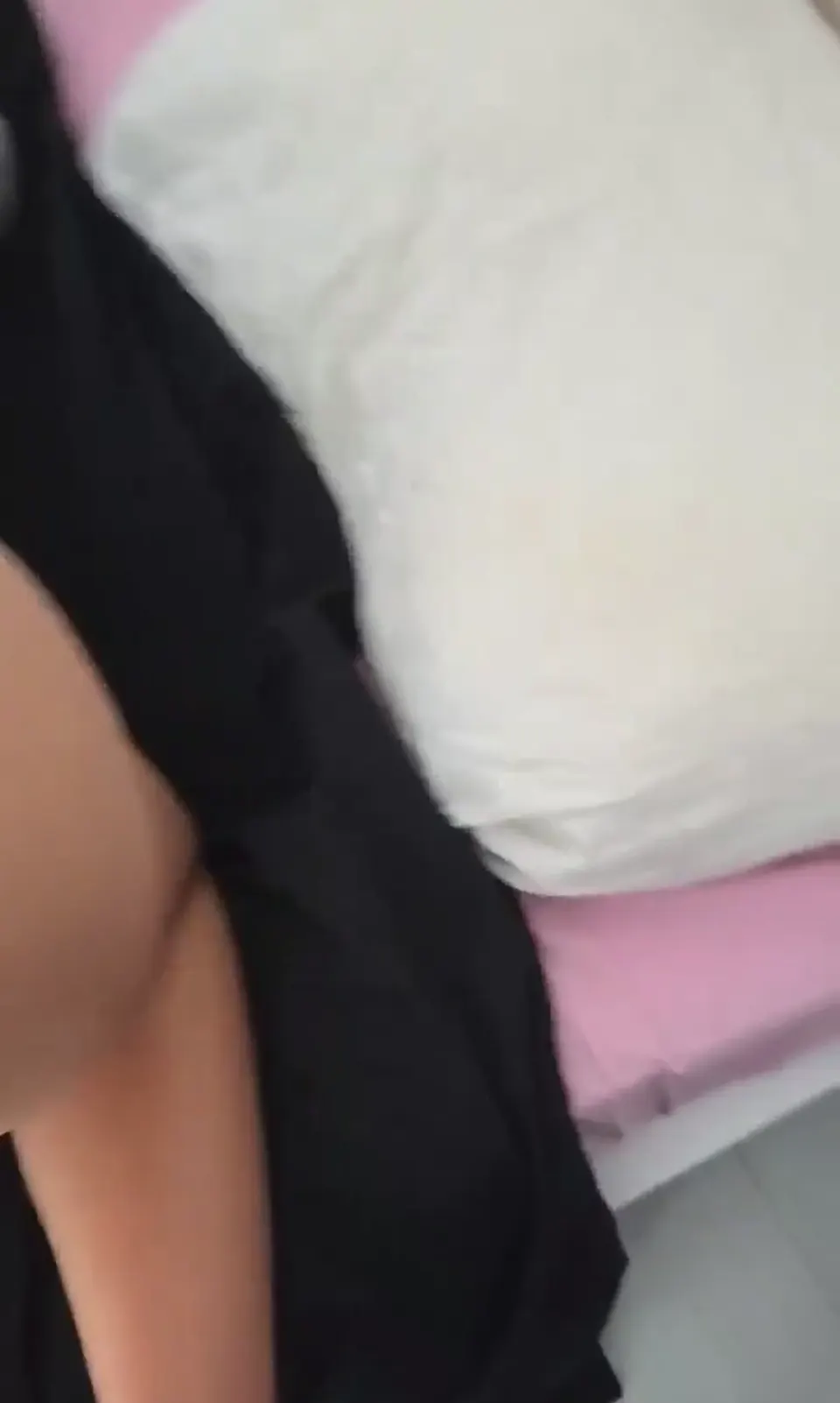 Kalın büyük yarrağıyla olgunu domaltıp sikti — Amatör Porno