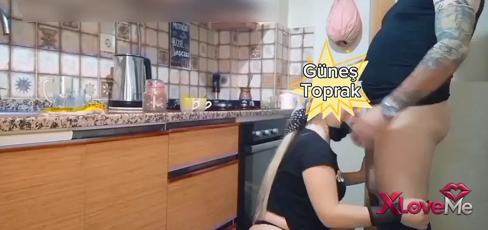 Türbanlı Köylü Güneş eve getirilip sikildi — Toprak Güneş — Konulu Porno