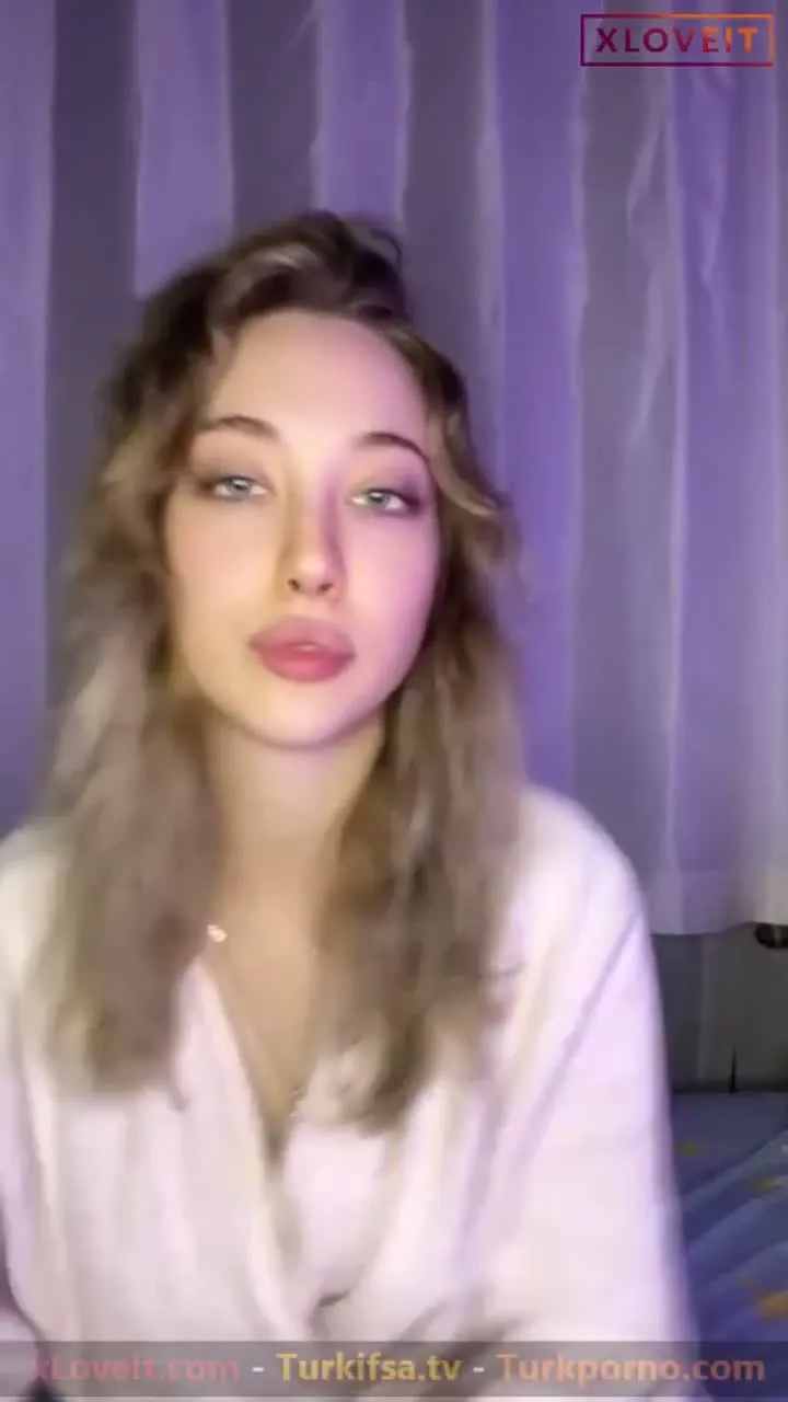 Luna Bognya ifşa Bornozlu canlı yayın videosu — Luna Bognya — Canlı Yayınlar