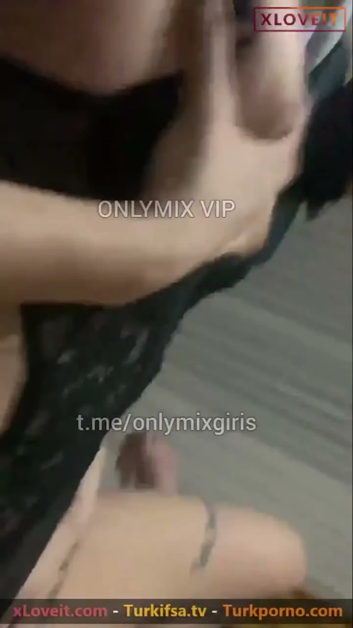 Sert Sikiş videosu Tango Bayas kendinden geçti — Amatör Porno