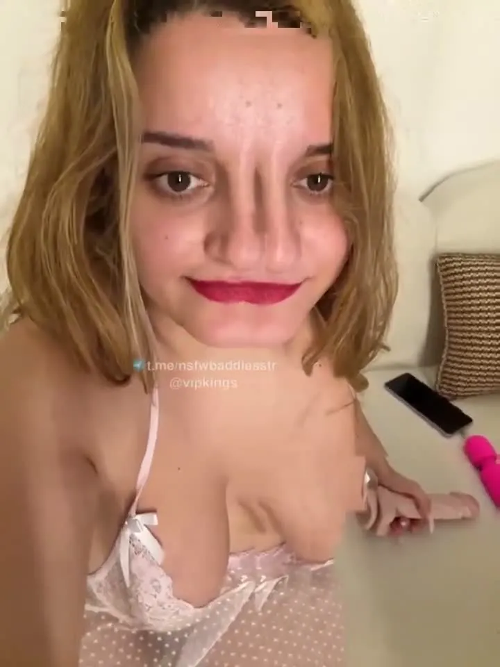 Stripchat Minah ifşa Türkk Balıketli hatun Vol 9 — Minah — Canlı Yayınlar
