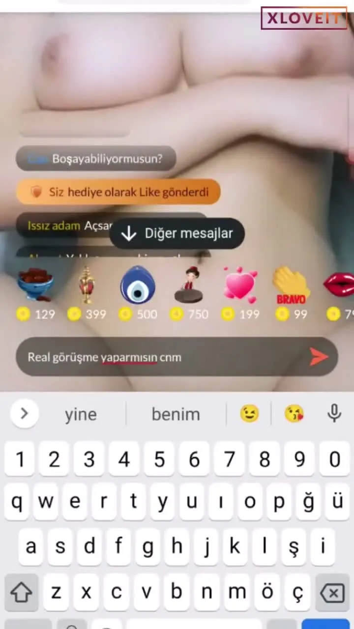 Afra ifşa Lolita kızdan amcık okşamalı yayın — Afra — Canlı Yayınlar