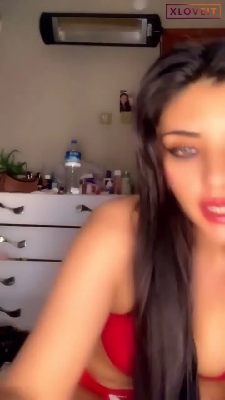 Ayşe ifşa Esmer hatunun normal yayını — Ayşe — Canlı Yayınlar