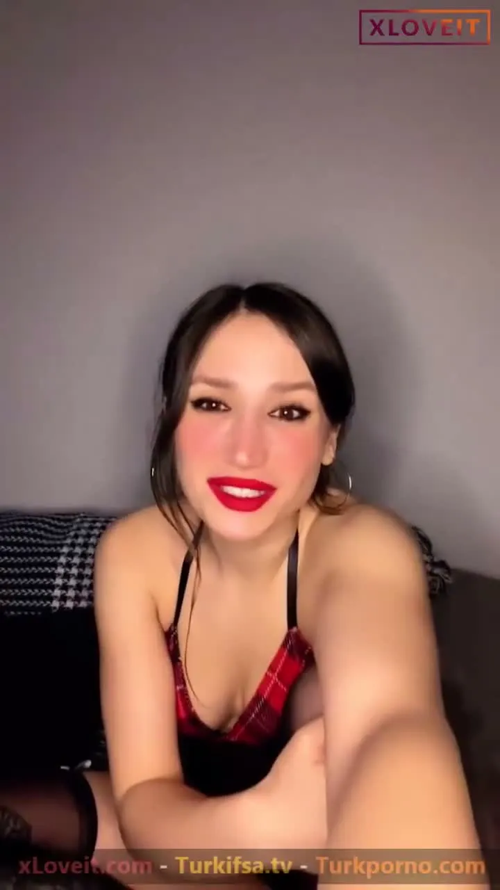 Tango Eylül ifşa Seksi hatunun canlı yayınını seyret — Tango Eylül — Canlı Yayınlar