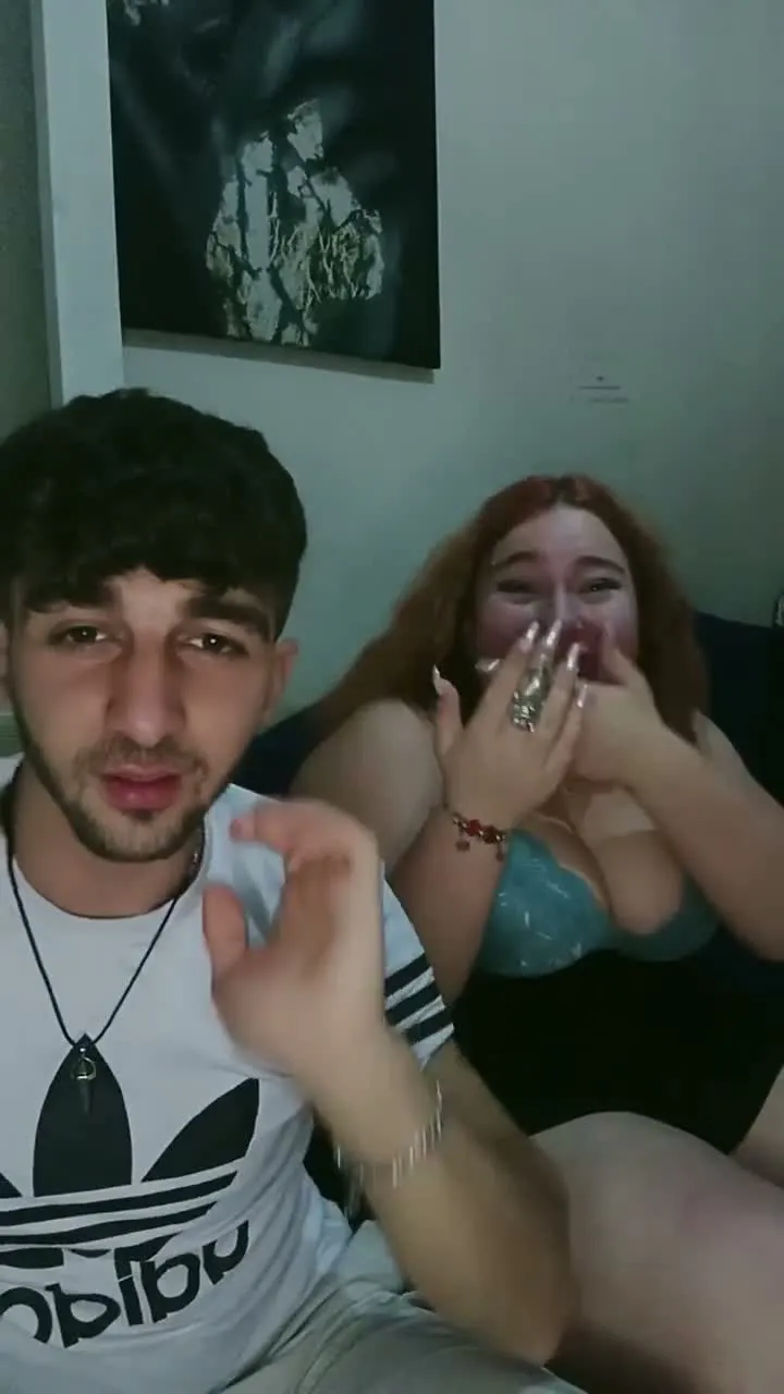 Tango Pisicik ifşa Annesinin yanında yayın açtı — Tango Pisicik — Canlı Yayınlar