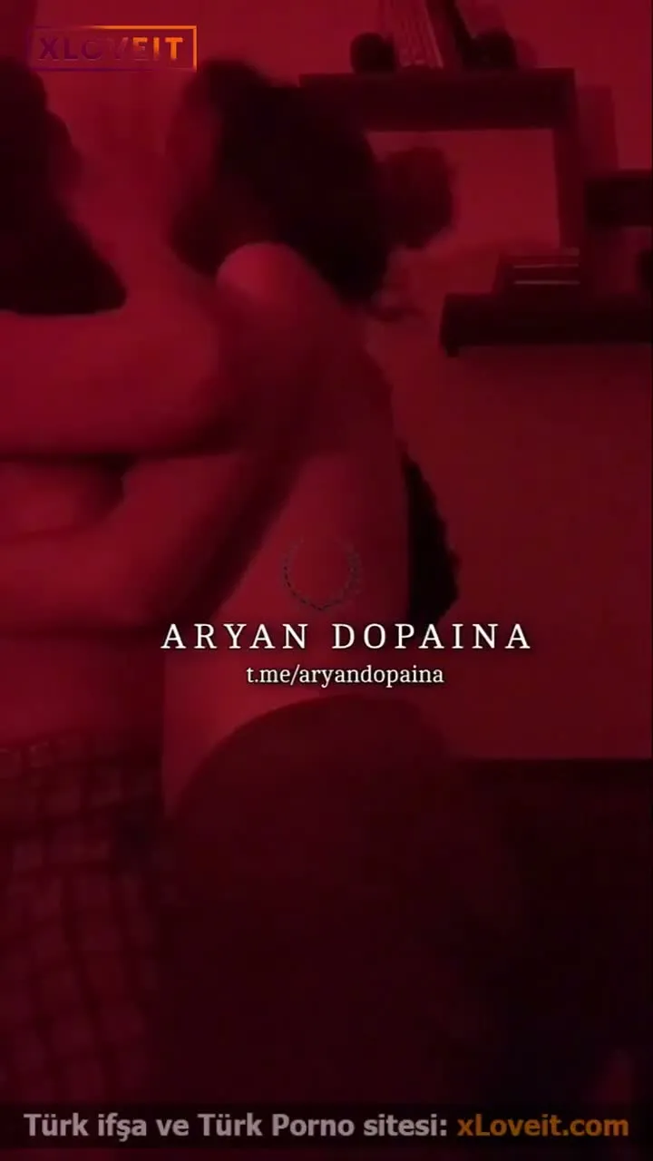 Türk Lezbiyen ifşa hunharca yiyişiyorlar — Amatör Porno
