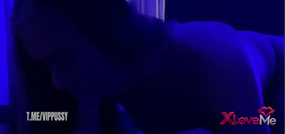 Venüs Özçam Porno Ön sevişme sonrası ağzıyla boşalttı — Venüs Özçam — Amatör Porno